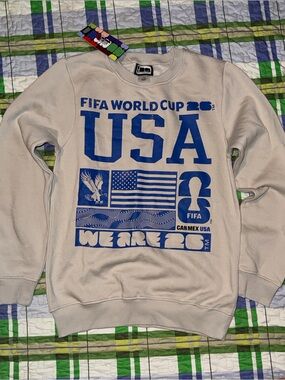 USA FIFA World Cup Crewneck Sweatshirt - Cream with Blue Graphic